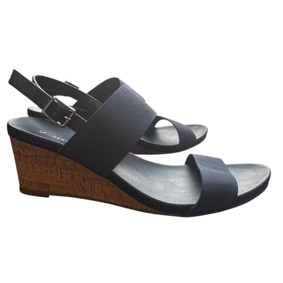 Denver Hayes Wedge Sandals | Size 9 - Picture 1 of 8